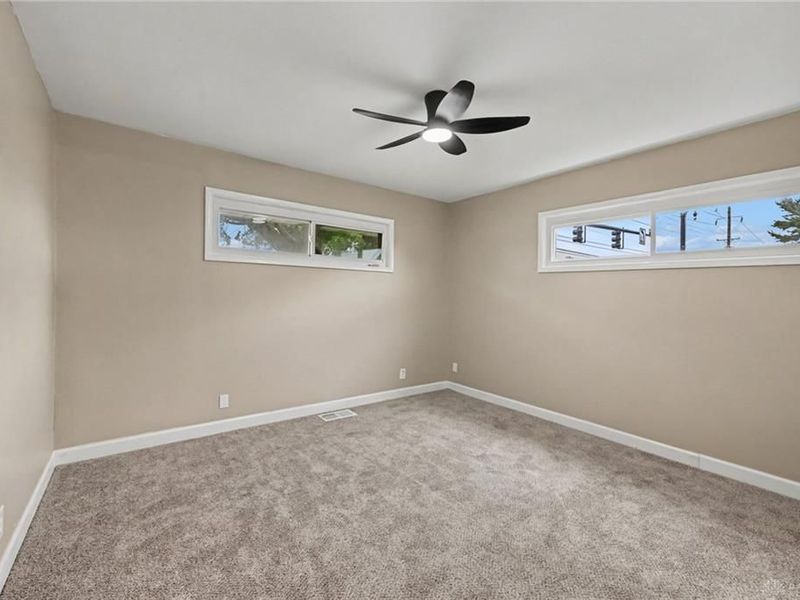 2151 S Smithville, Kettering, OH 45420 Photo 14