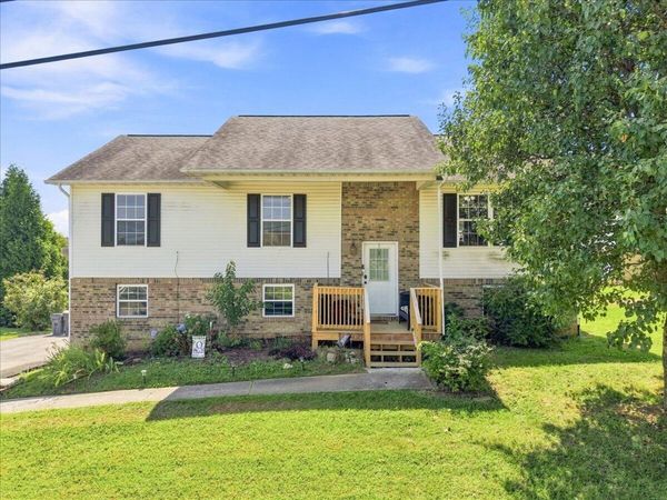 213 Tristan Road, Dandridge, TN 37725