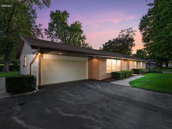 1501 E Fitzsimmons ROAD, Oak Creek, WI 53154