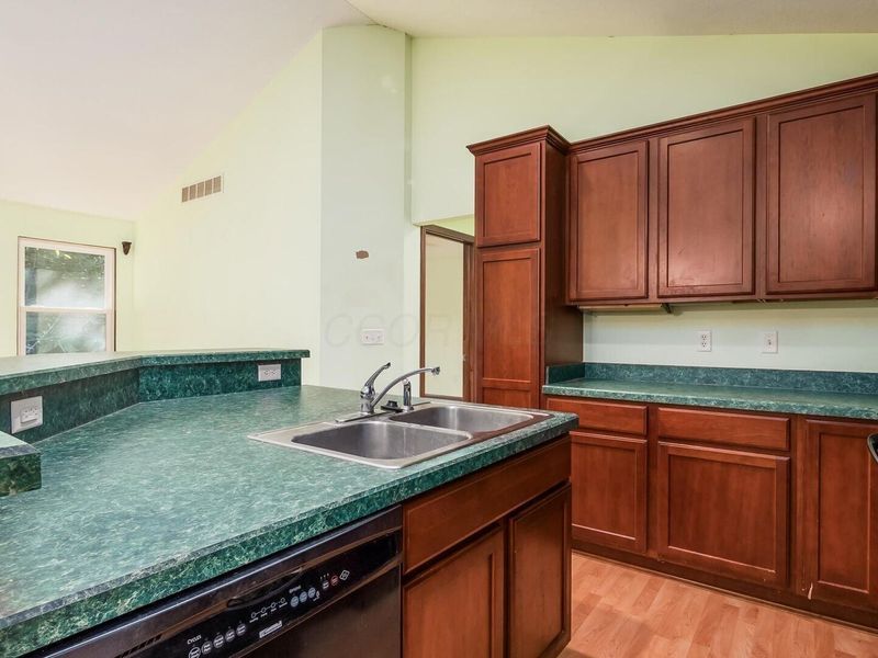 3080 Winchester Southern Road , Canal Winchester, OH 43110 Photo 14