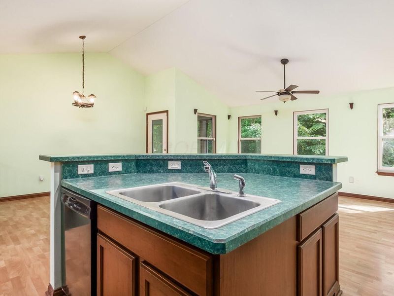 3080 Winchester Southern Road , Canal Winchester, OH 43110 Photo 15