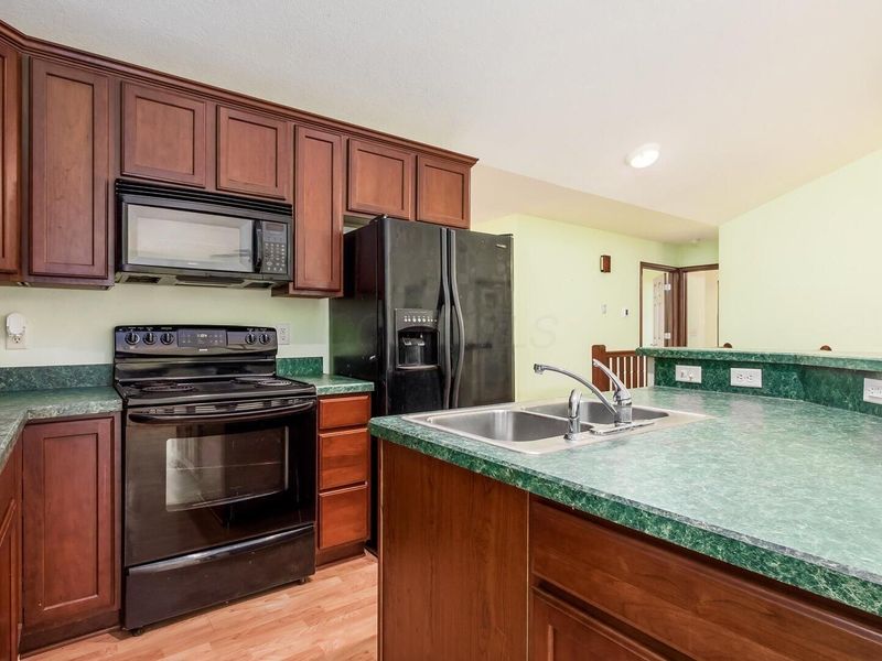 3080 Winchester Southern Road , Canal Winchester, OH 43110 Photo 16