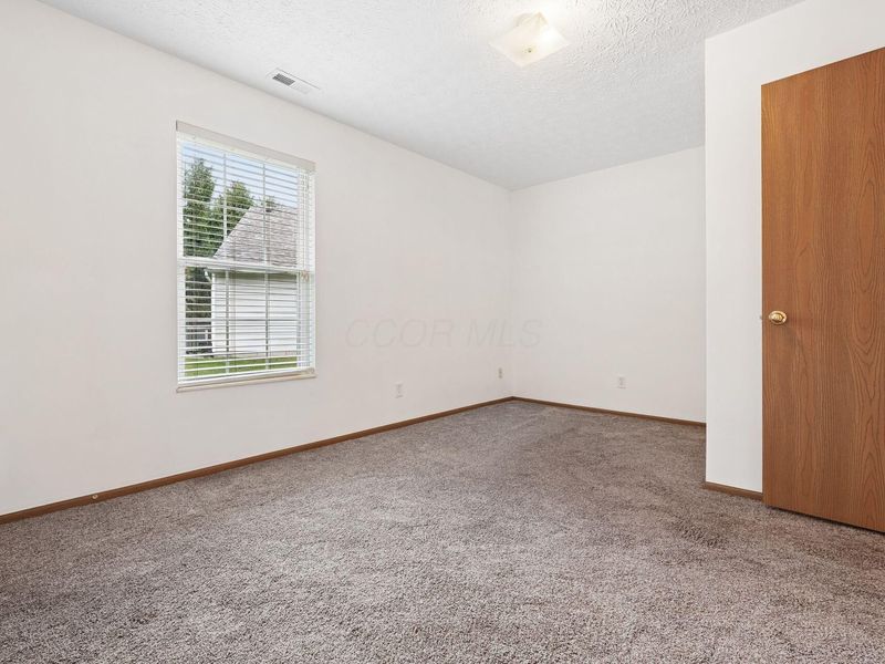 6084 Murphys Pond Road, Canal Winchester, OH 43110 Photo 12