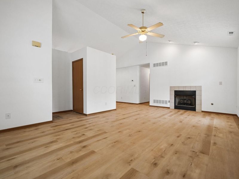 6084 Murphys Pond Road, Canal Winchester, OH 43110 Photo 7
