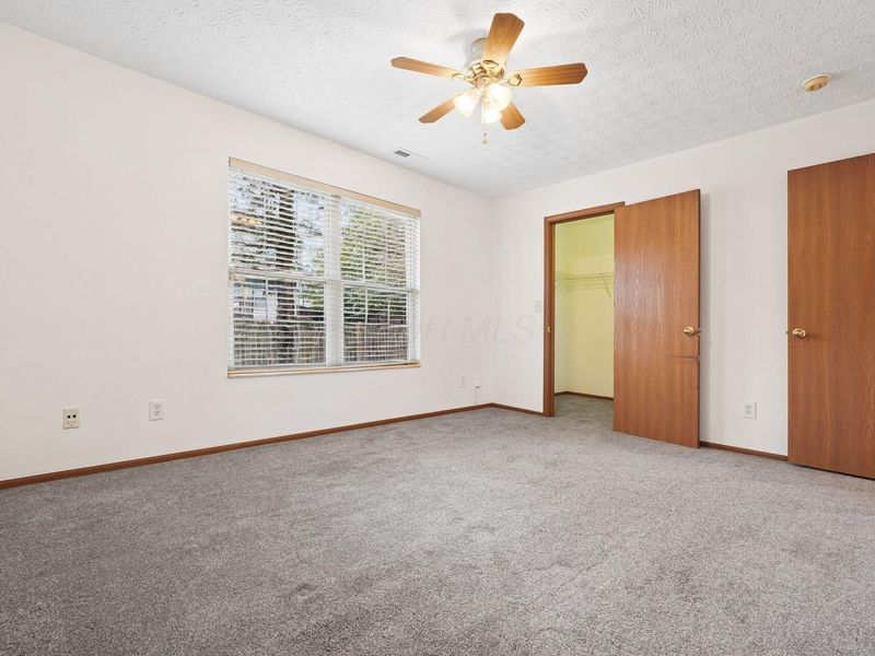 6084 Murphys Pond Road, Canal Winchester, OH 43110 Photo 9