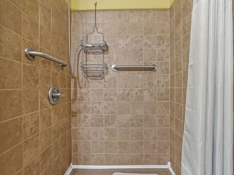 936 Binns Boulevard , Columbus, OH 43204 Photo 25