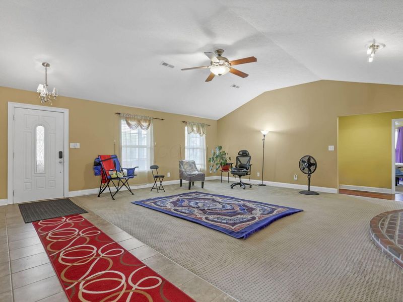 936 Binns Boulevard , Columbus, OH 43204 Photo 6