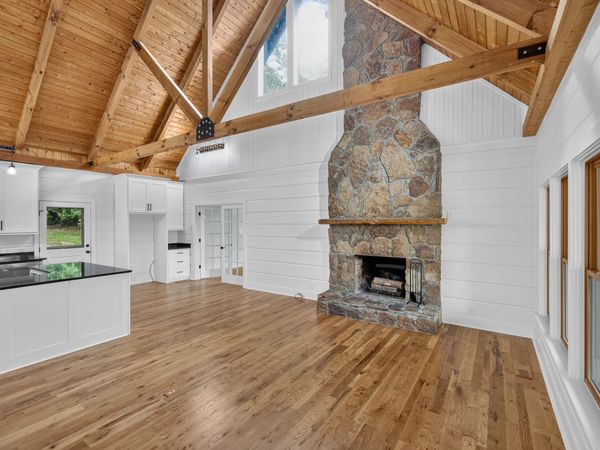 3771 Jimmy Gray Robinson Rd , Williamsport, TN 38487