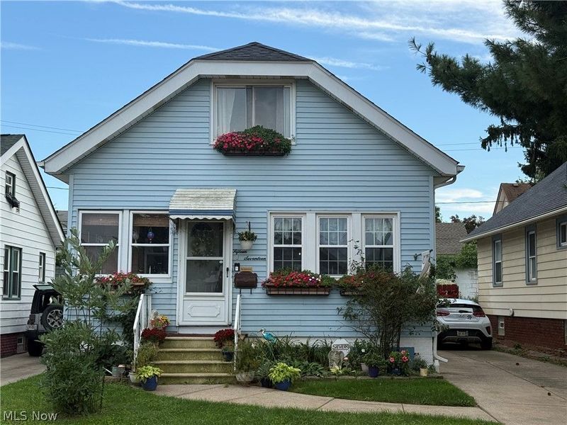 1517 Granby Avenue, Cleveland, OH 44109 Photo 1