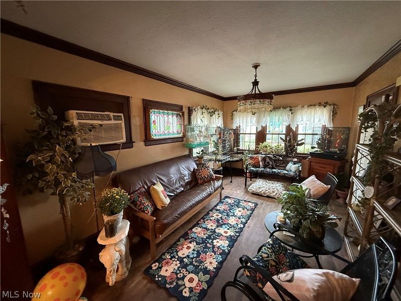 1517 Granby Avenue, Cleveland, OH 44109 Photo 9