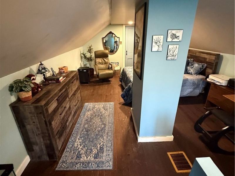 1517 Granby Avenue, Cleveland, OH 44109 Photo 9