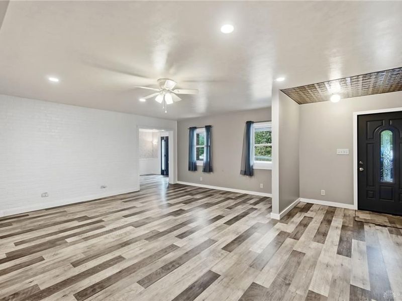375 N Rangeline Road, Pleasant Hill, OH 45359 Photo 12