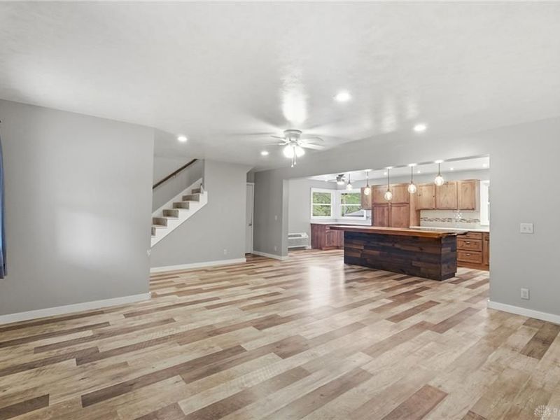 375 N Rangeline Road, Pleasant Hill, OH 45359 Photo 14