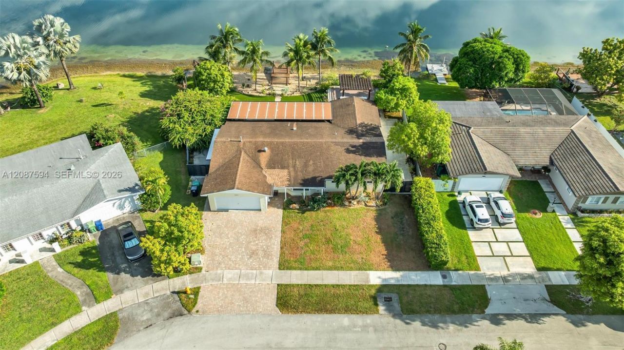 14241 SW 83rd St, Miami, FL 33183 Photo