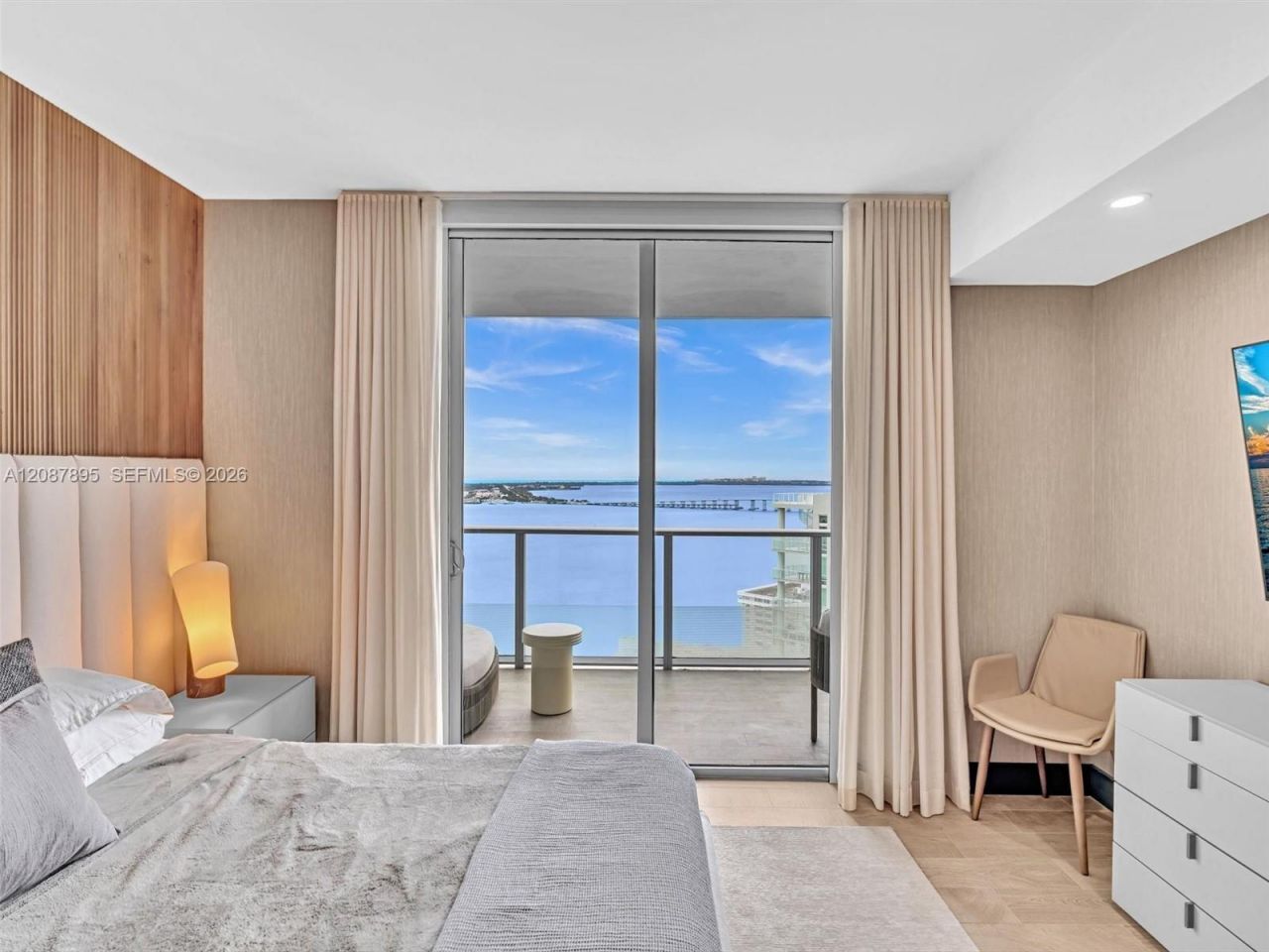 1300 NE Brickell Bay Dr, Unit 2905, Miami, FL 33131 Photo