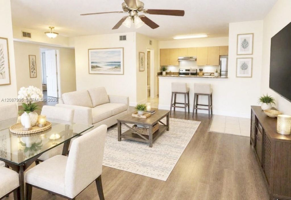 4081 San Marino Blvd, Unit #206, West Palm Beach, FL 33409 Photo