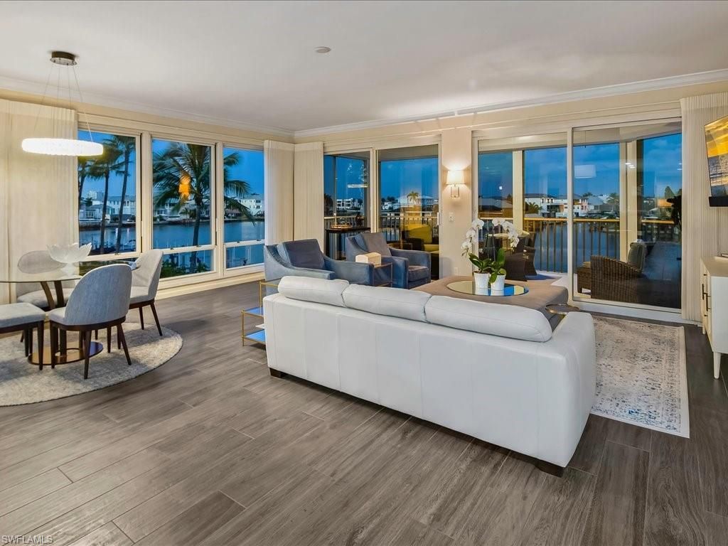 9790 Gulf Shore Dr, Unit 204, Naples, FL 34108 Photo