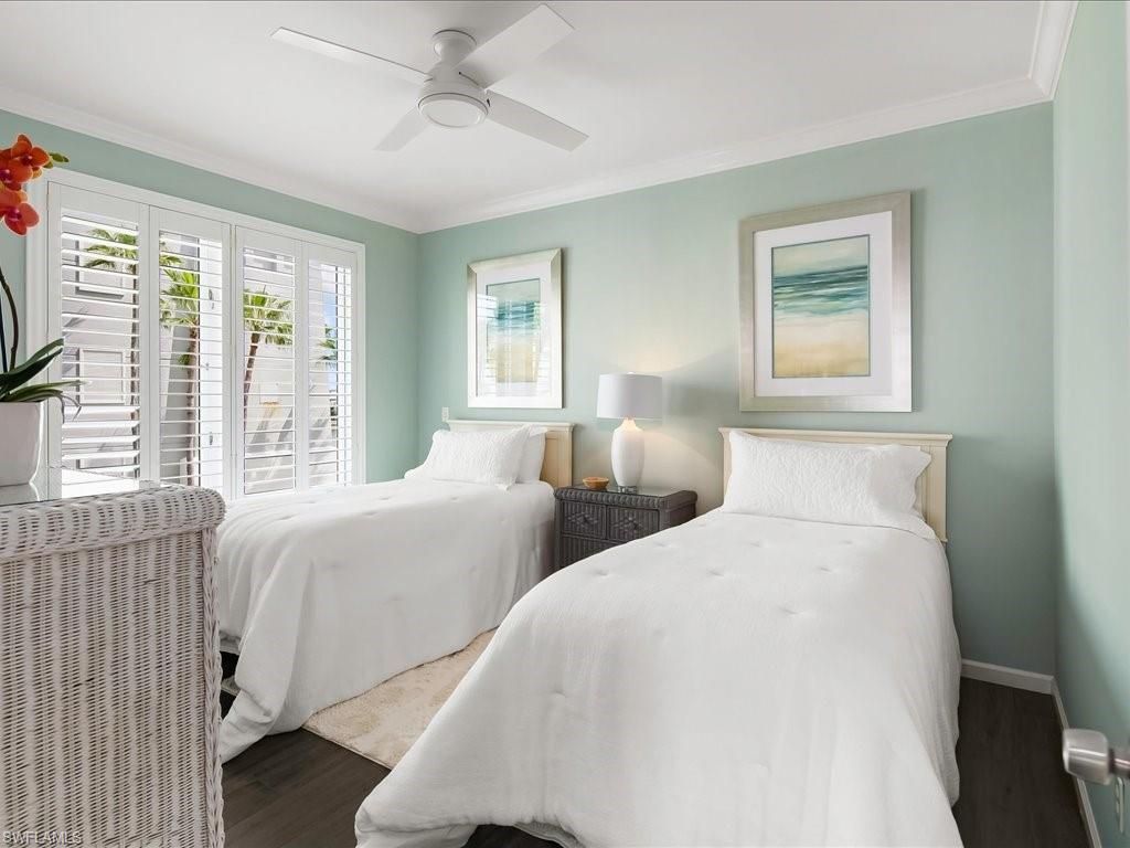 9790 Gulf Shore Dr, Unit 204, Naples, FL 34108 Photo
