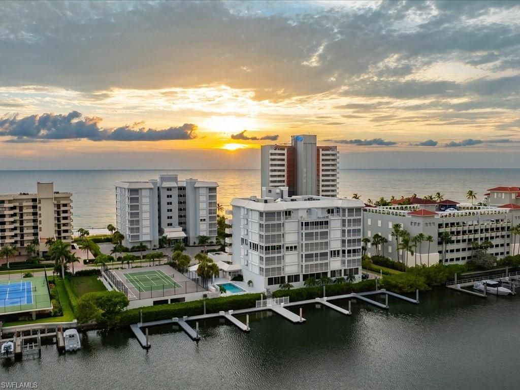 9790 Gulf Shore Dr, Unit 204, Naples, FL 34108 Photo