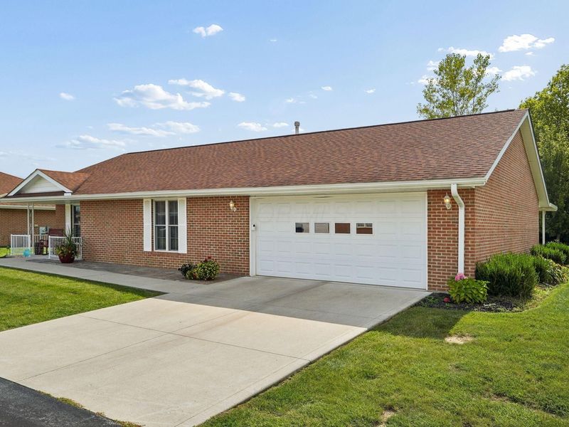 321 Ashley Lane , West Jefferson, OH 43162 Photo 2