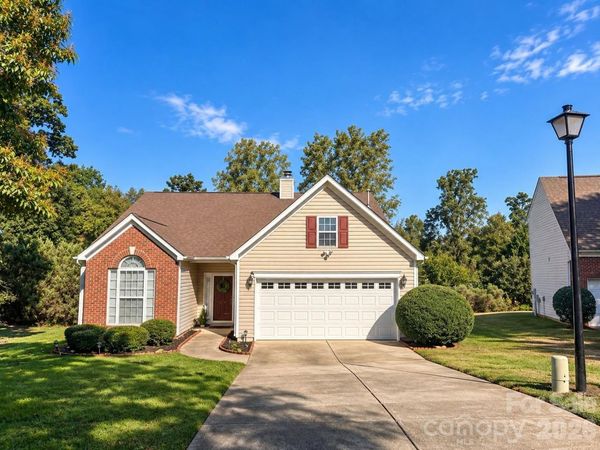 2444 Brathay Court , Charlotte, NC 28269