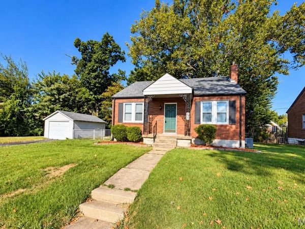 2205 Brown Road, St Louis, MO 63114
