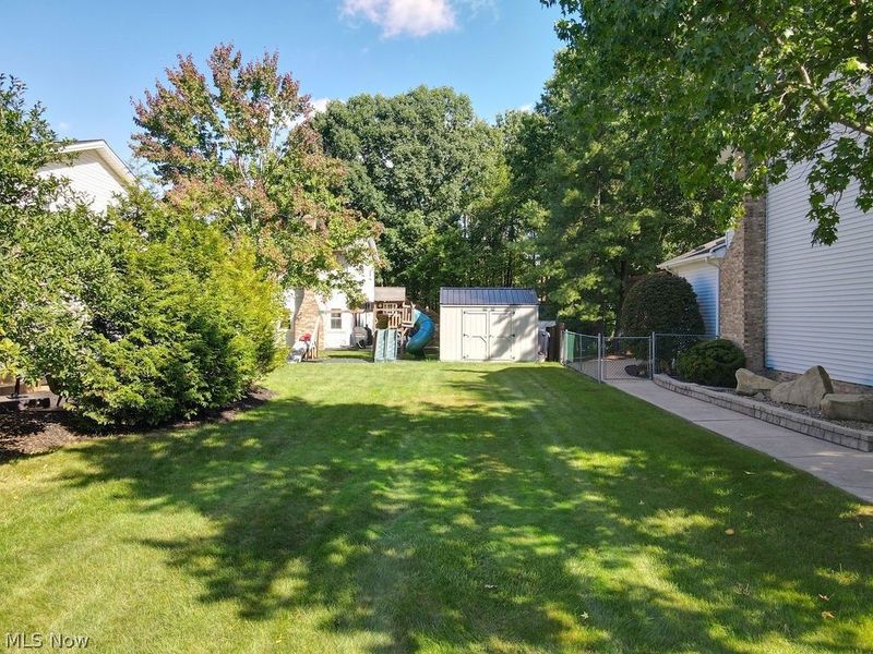 7589 Deer Run Trail, Parma, OH 44130 Photo 39