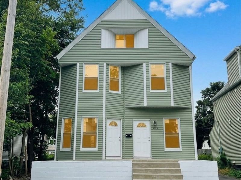 2326 E 95th Street, Cleveland, OH 44106 Photo 13