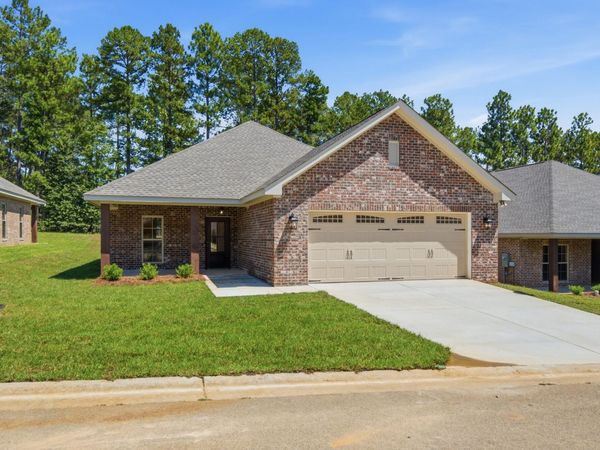 57 Harmony, Hattiesburg, MS 39402