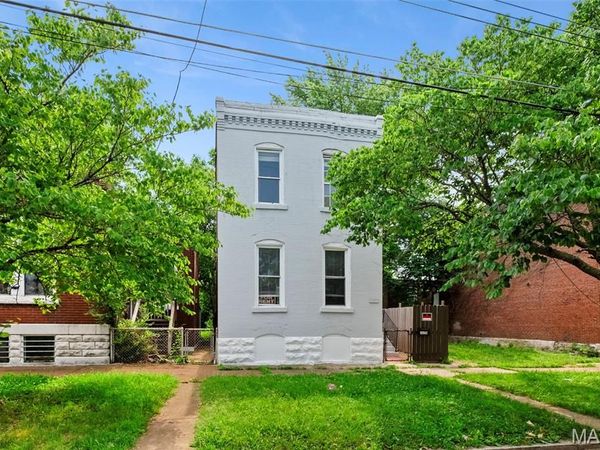 3650 Salena Street , St Louis, MO 63118