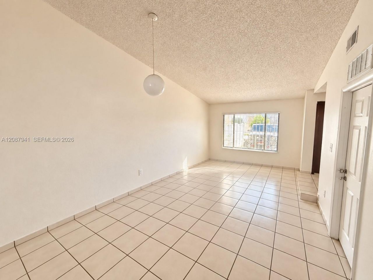 12796 NW 102 Ct, Hialeah Gardens, FL 33018 Photo