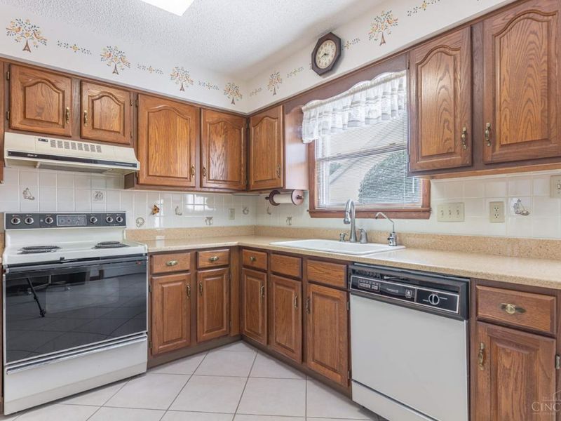 4812 Shannon, Middletown, OH 45042 Photo 8