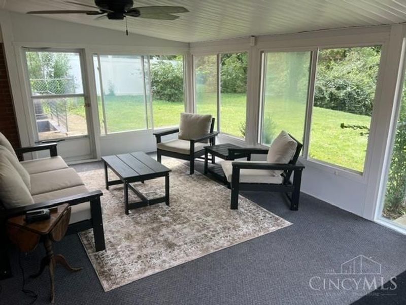10959 Thornview Drive, Sharonville, OH 45241 Photo 8