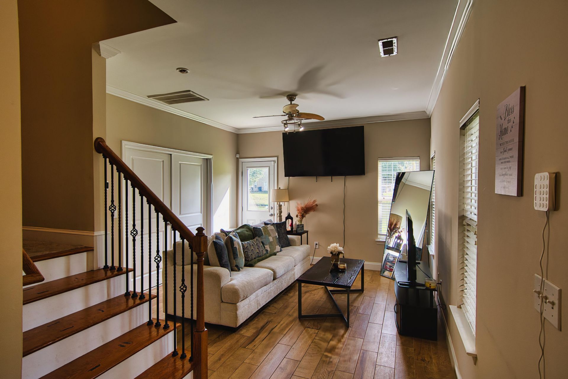 260 Grand Oaks Drive Photo 4
