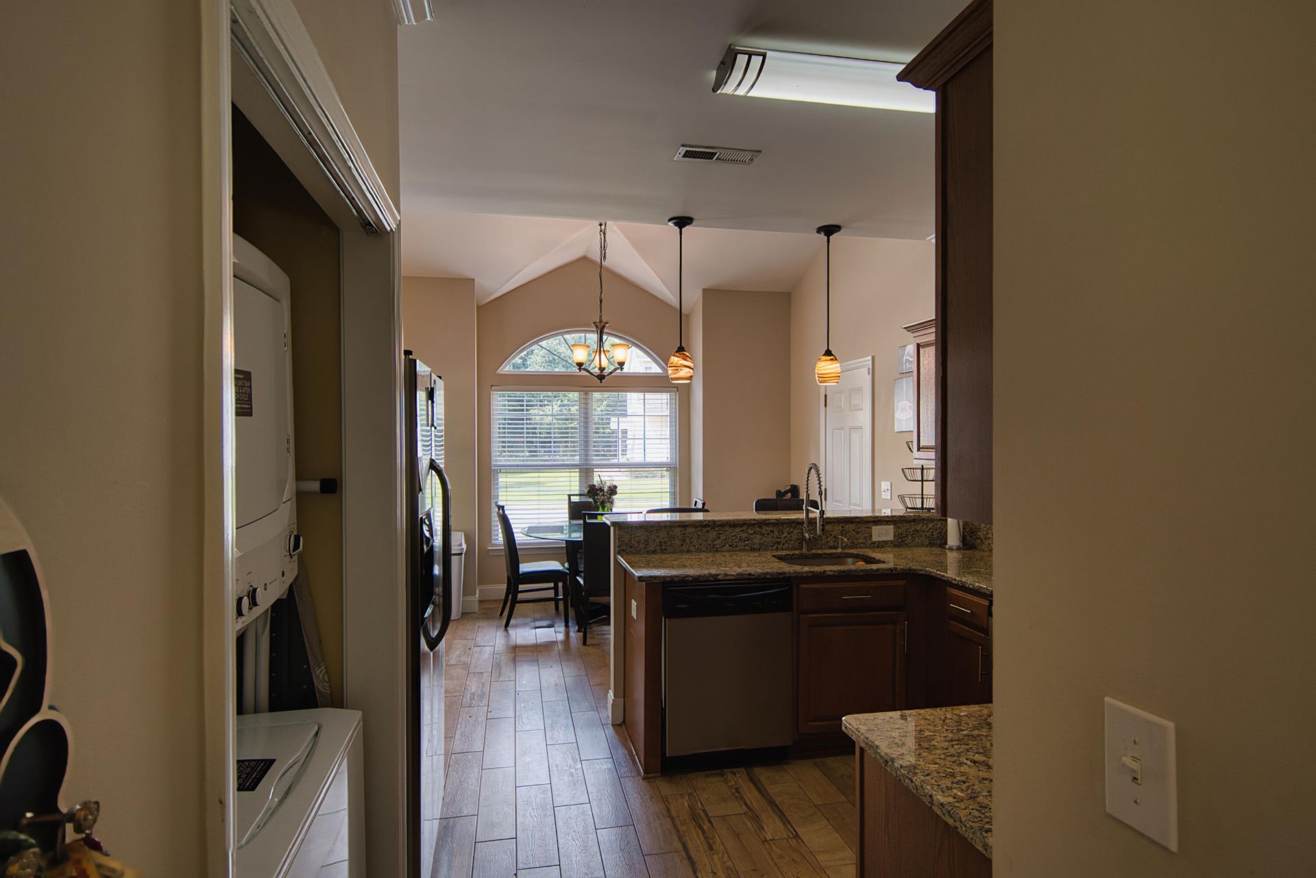 260 Grand Oaks Drive Photo 6