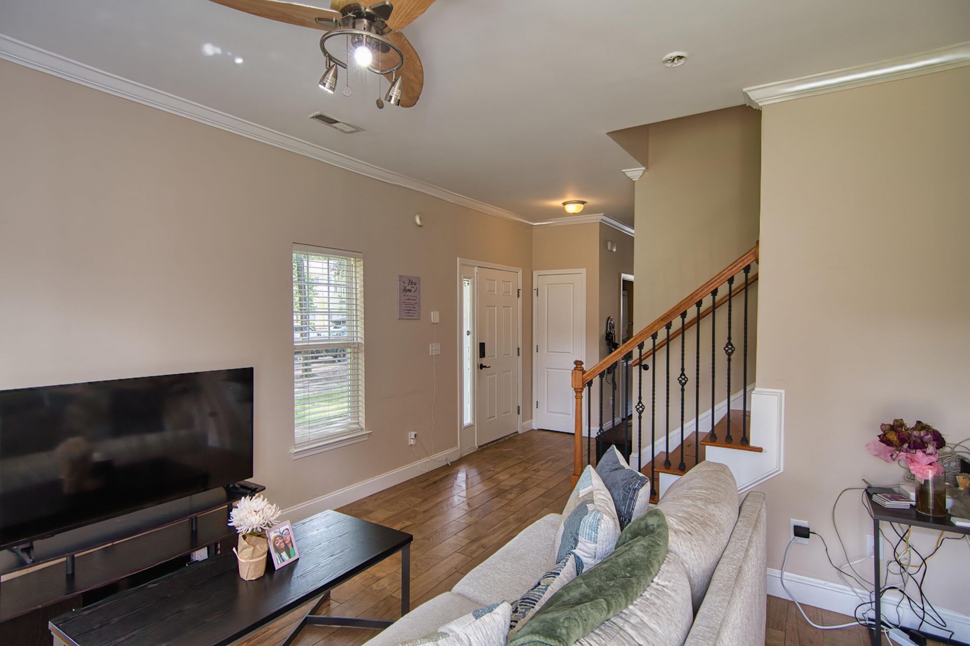 260 Grand Oaks Drive Photo 8