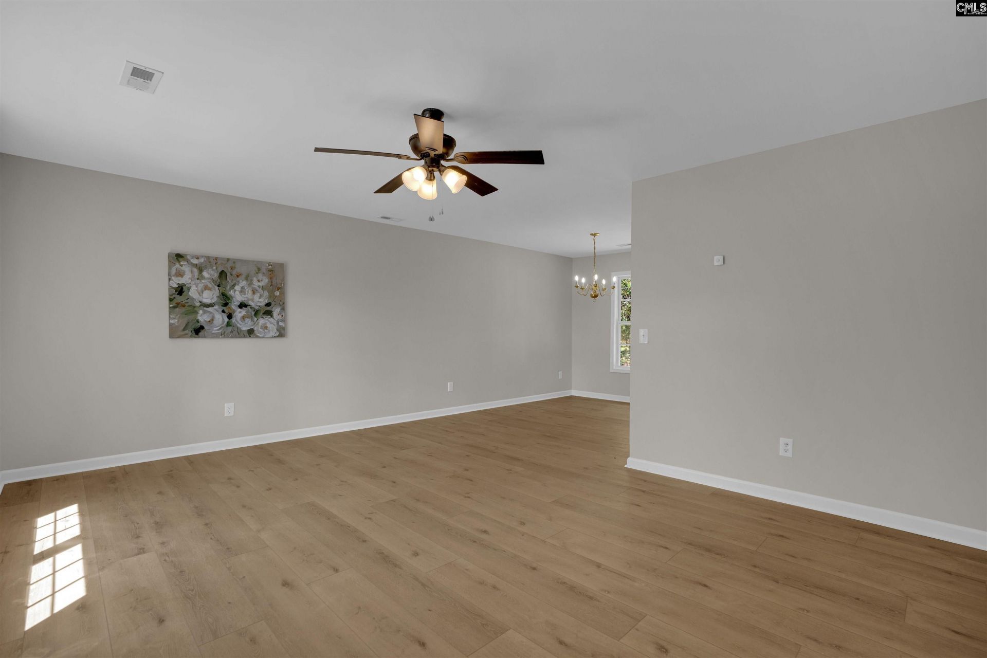 156 Glade Springs Road  Photo 4