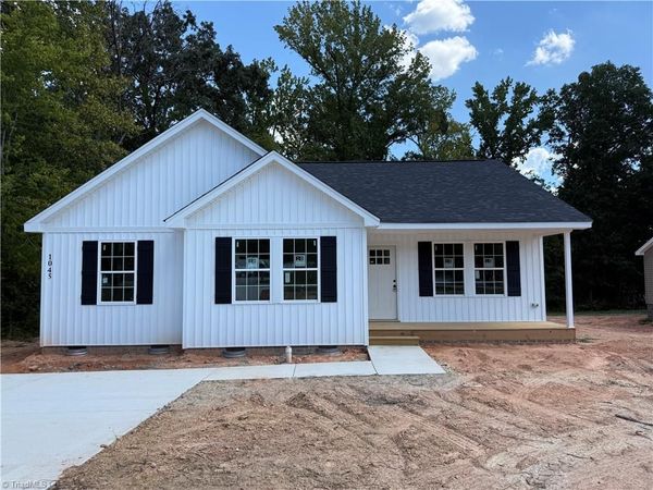 1045 W Holly Hill Road , Thomasville, NC 27360