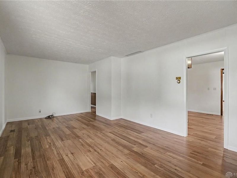 413 N Church Street, New Carlisle, OH 45344 Photo 9
