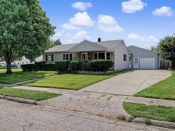 413 N Church Street, New Carlisle, OH 45344