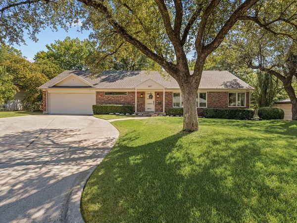 4017 Piedmont Road, Fort Worth, TX 76116