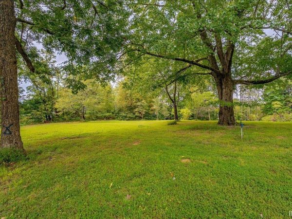1220 S Folsomville Road, Boonville, IN 47601