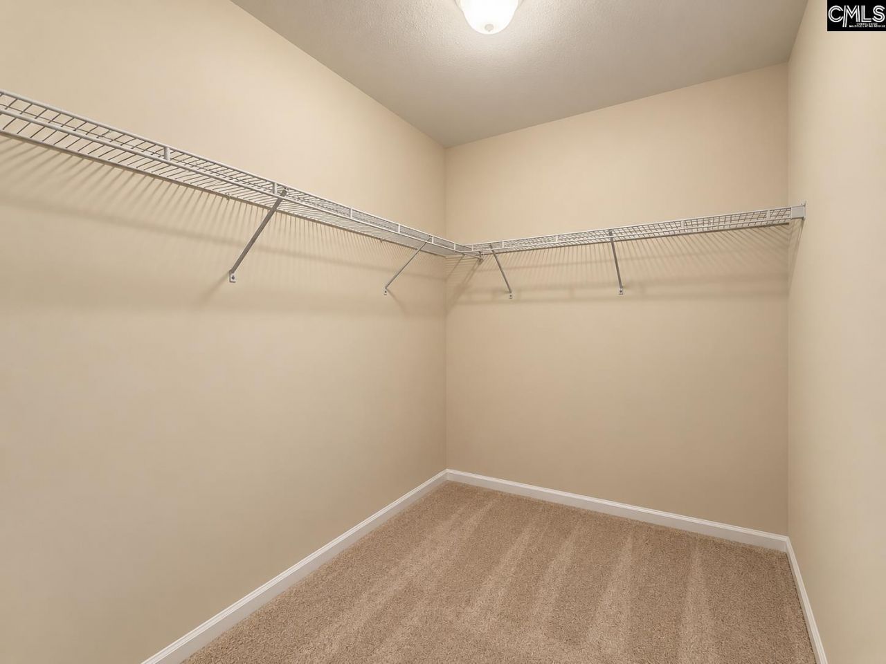116 Mews Court Photo 9