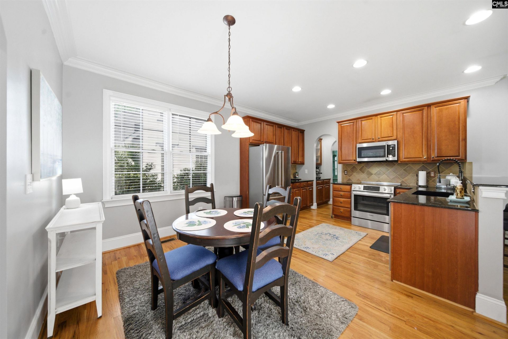 133 Van Der Horst Drive  Photo 7