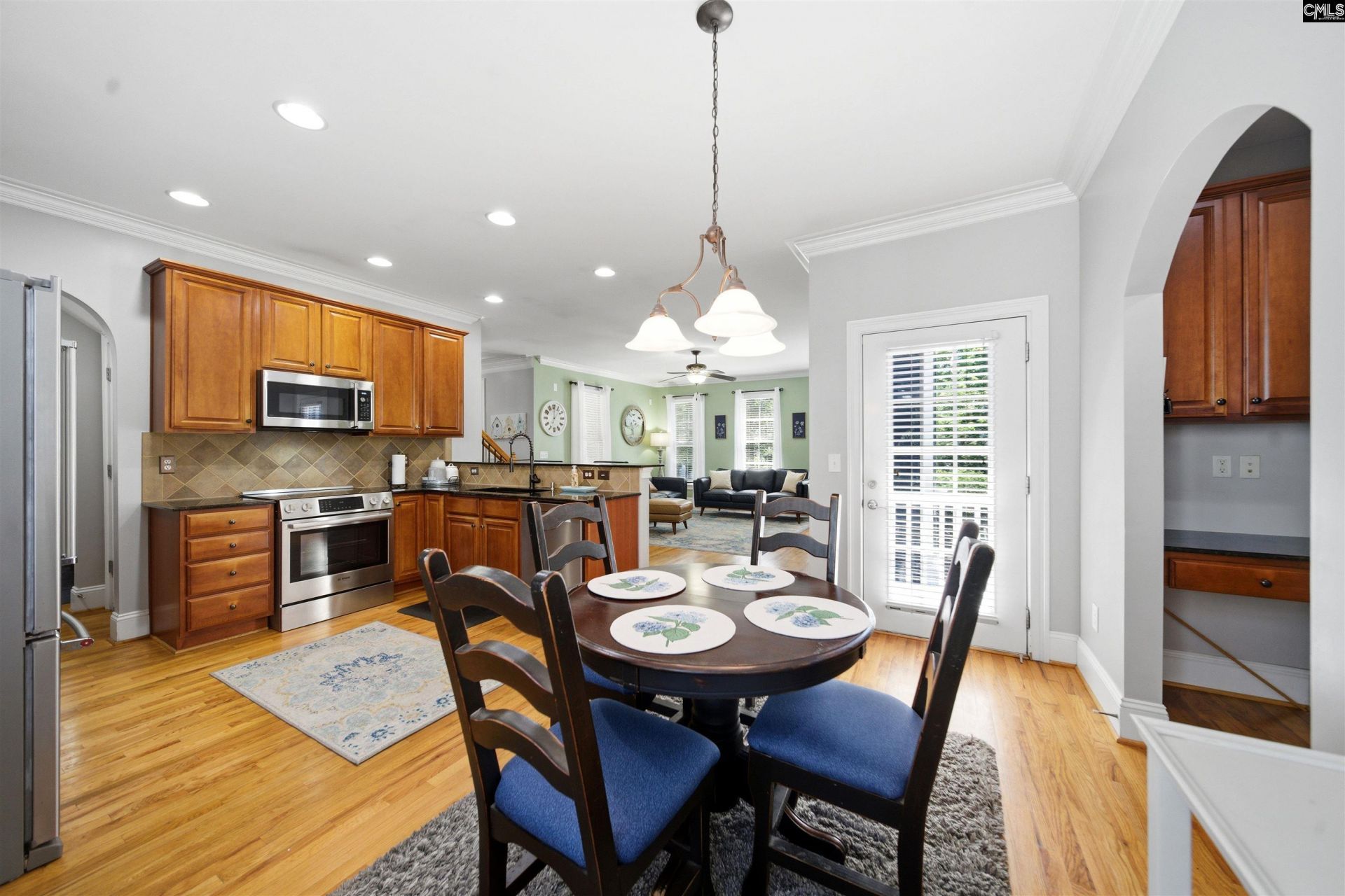 133 Van Der Horst Drive  Photo 8