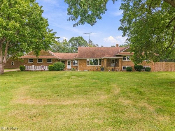 3158 SW Rusty Avenue SW, Canton, OH 44706