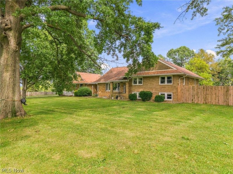 3158 SW Rusty Avenue SW, Canton, OH 44706 Photo 4