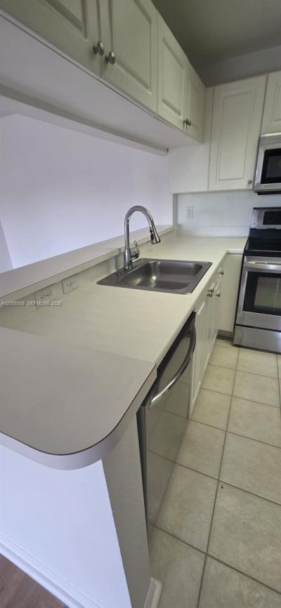 2802 Sarento, Unit 301, Palm Beach Gardens, FL 33410 Photo