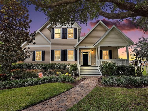 580 W 10TH AVENUE , MOUNT DORA, FL 32757