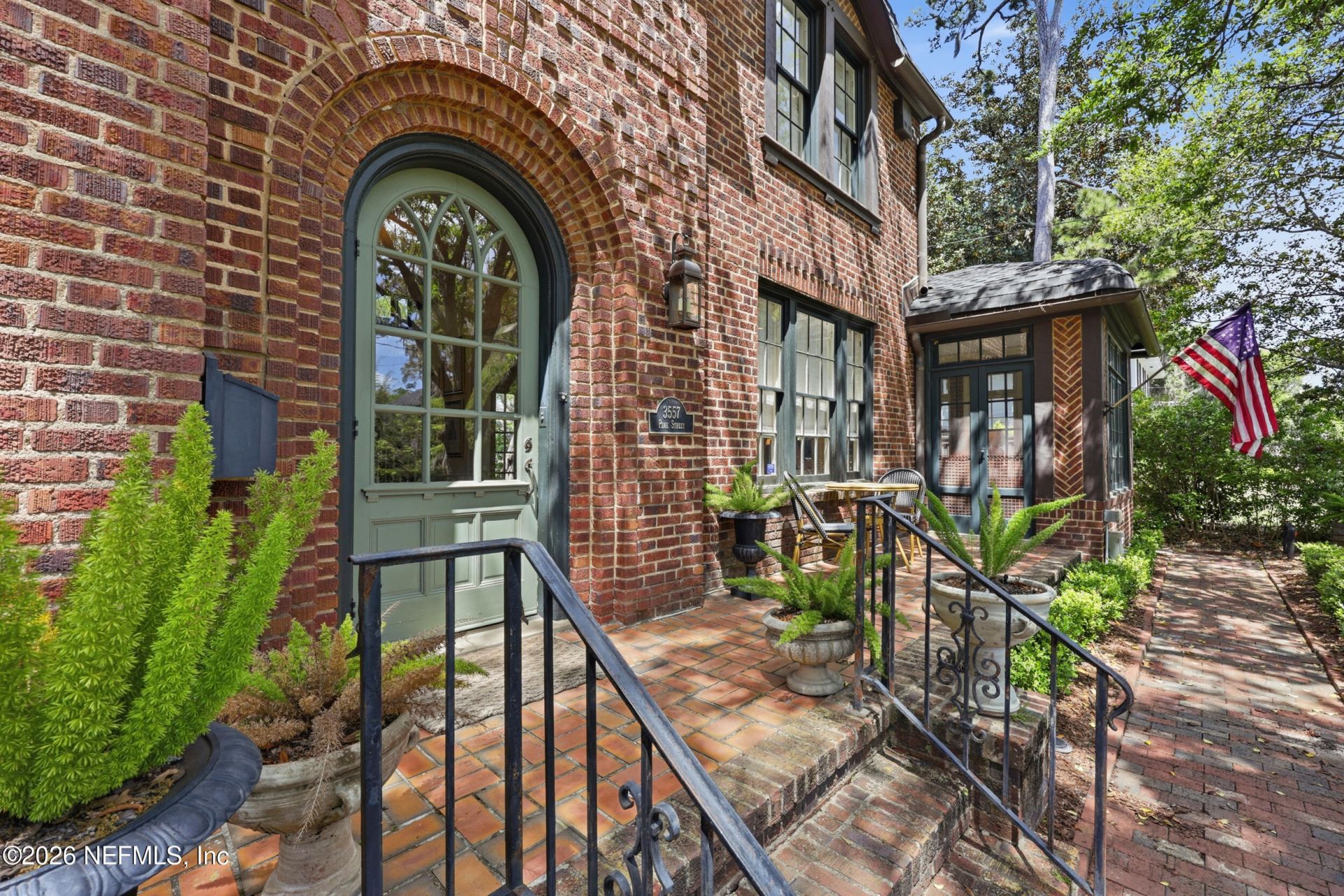 3557 Pine Street, Jacksonville, FL 32205 Photo